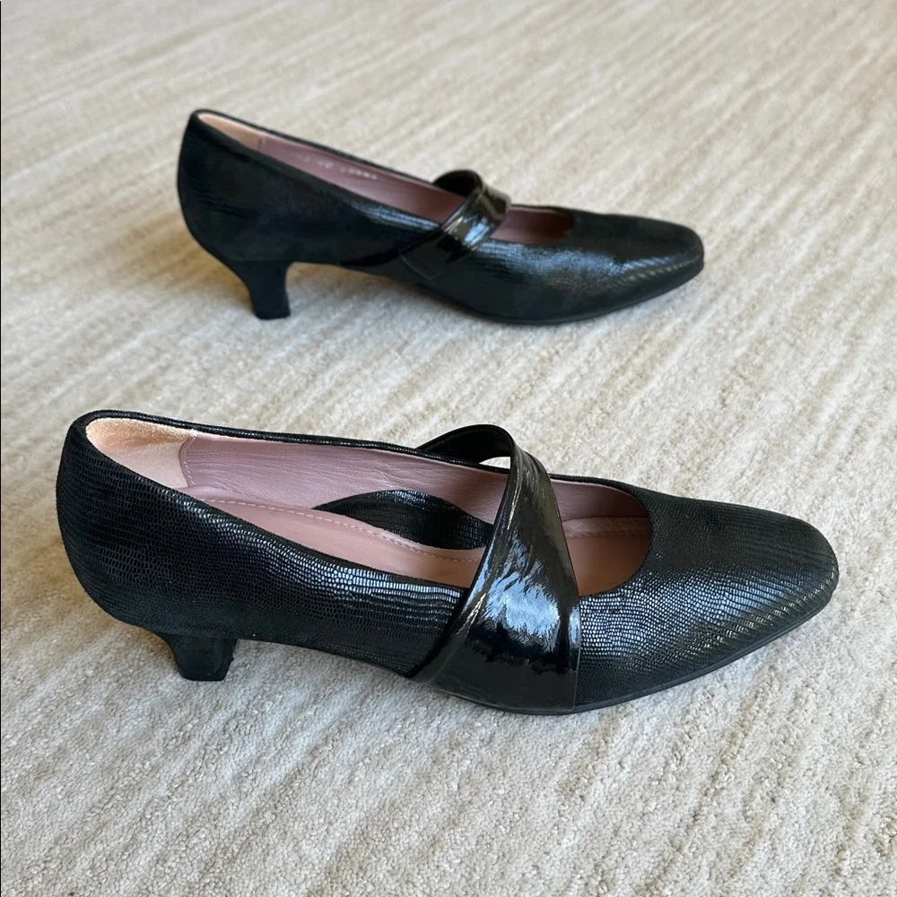 BeautiFeel Victoria Luminous Suede Pump Black Black Patent EU 40 US 9-9.5